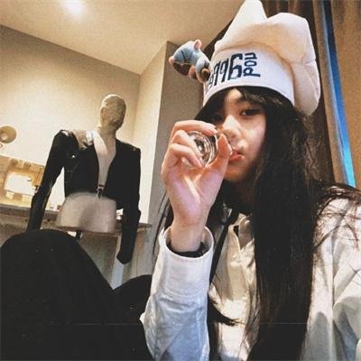 把我关进铜镜后三个哥哥后悔了